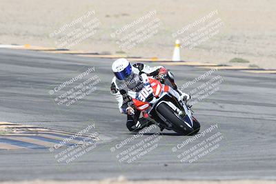 media/Oct-05-2025-CVMA (Sun) [[beeef4f201]]/Race 10-Formula Lightweight Twins Shootout/